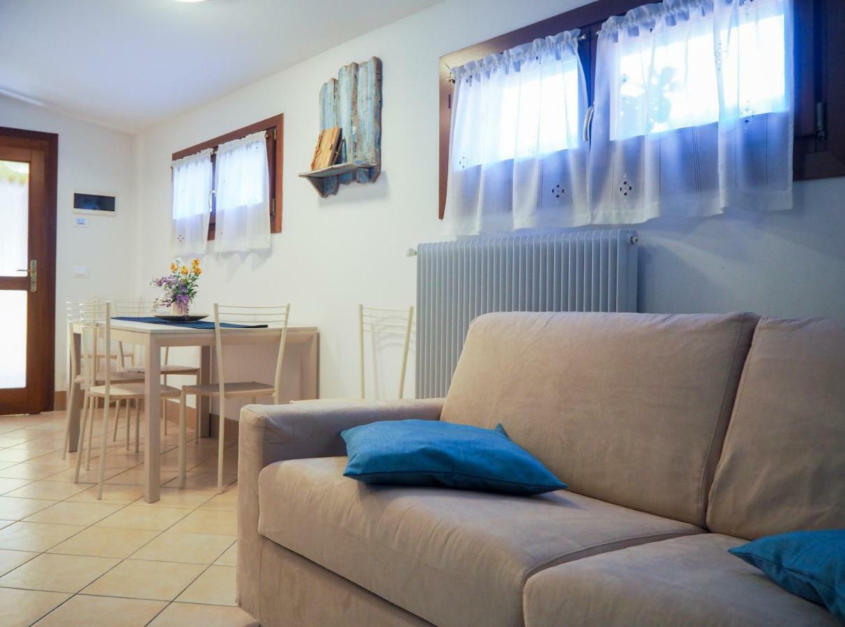 קוואלינו-טראפורטי La Brigata Apartments Yellow House מראה חיצוני תמונה